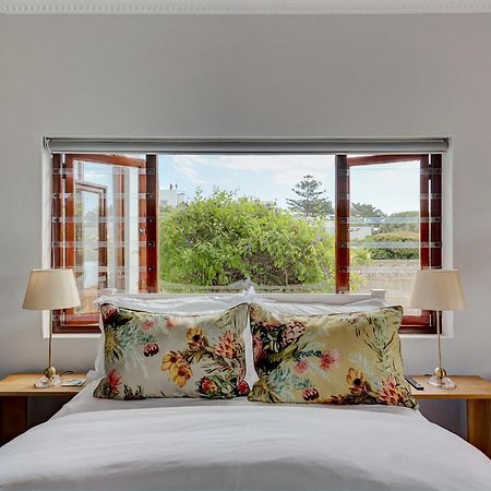 Beautiful Abalone Hotel Hermanus Exterior photo