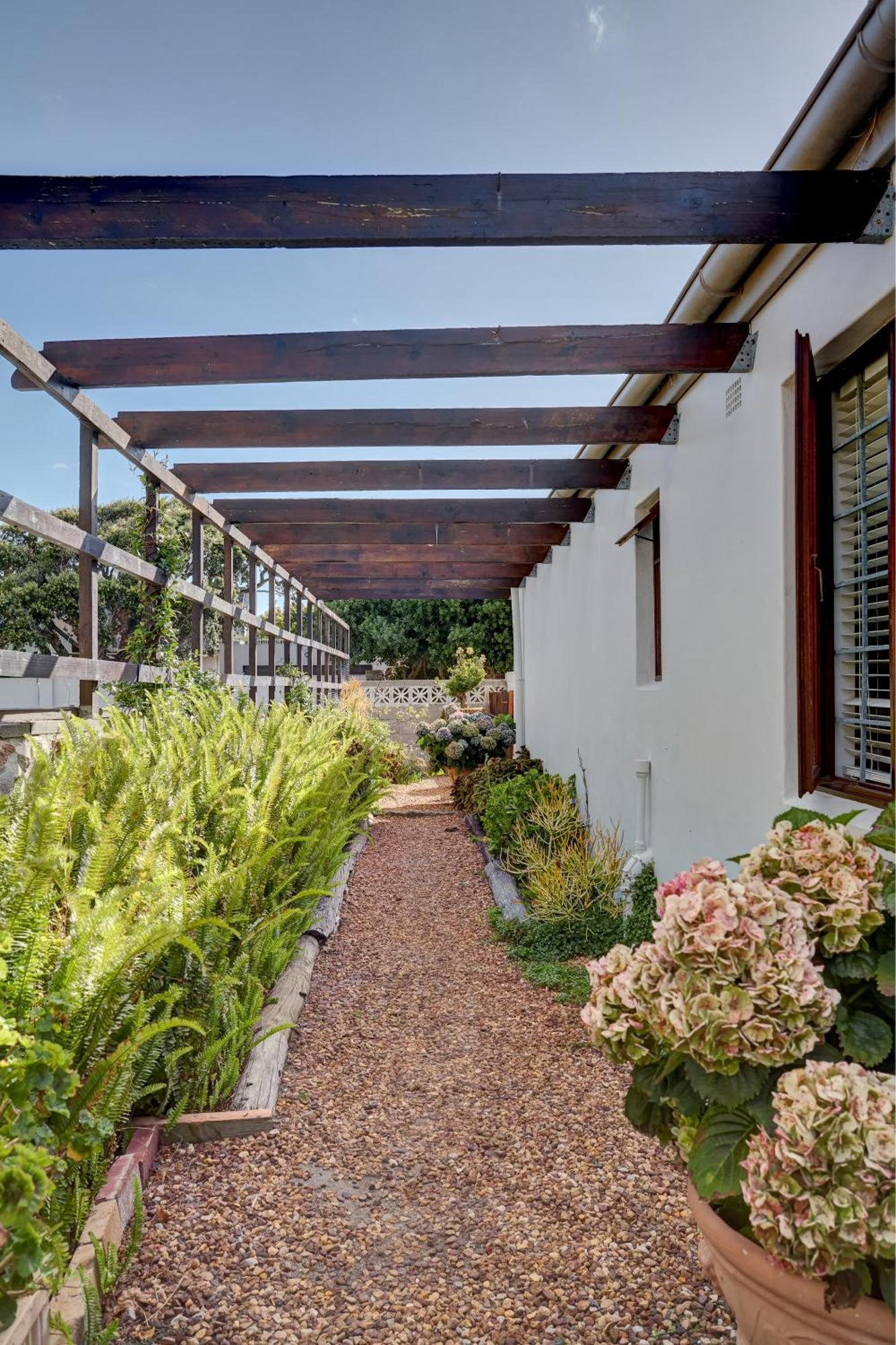 Beautiful Abalone Hotel Hermanus Exterior photo