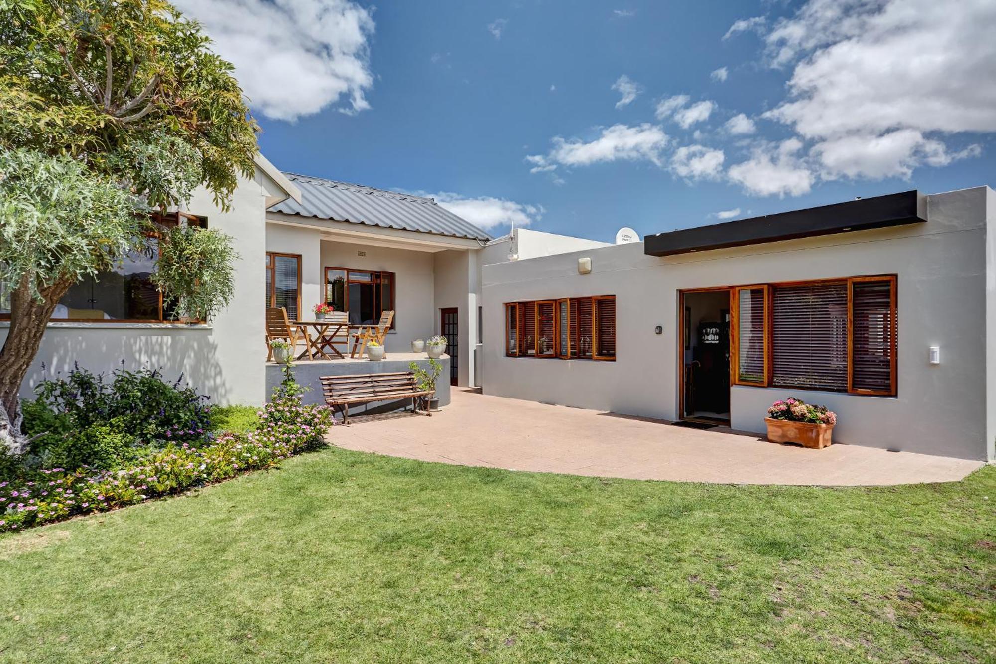 Beautiful Abalone Hotel Hermanus Exterior photo